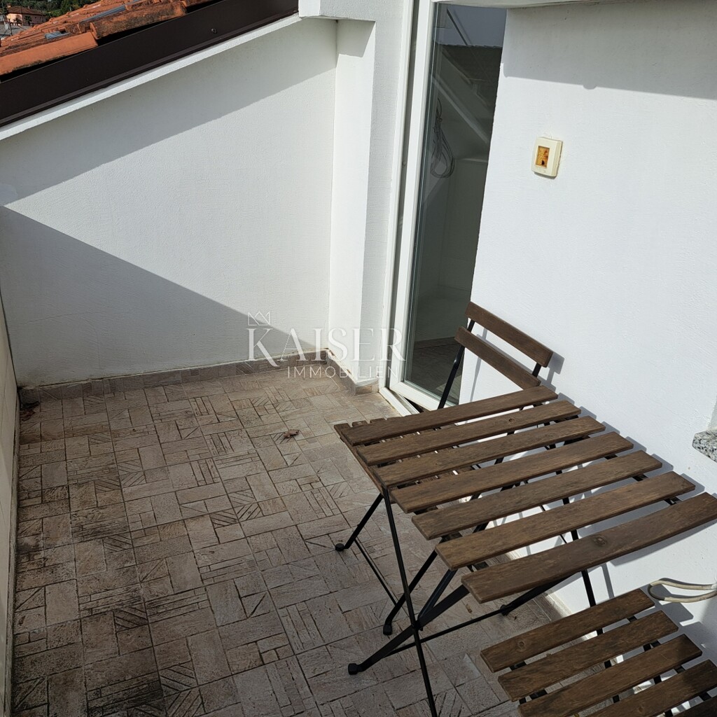 Image 6217109 - 8