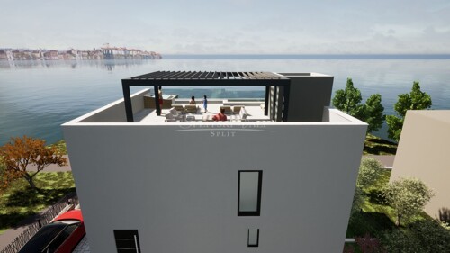 Thumbnail 6217198 - 6