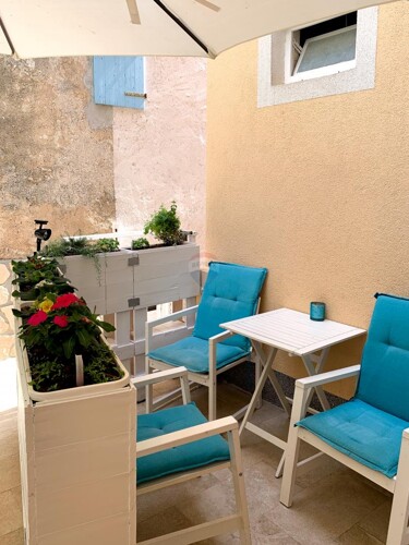Baška-kamena kuća 80m2, terasa