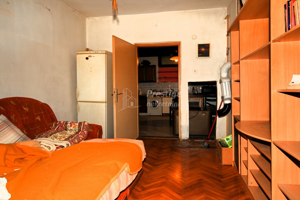 Image 6218044 - 7