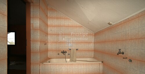 Thumbnail 6218044 - 16
