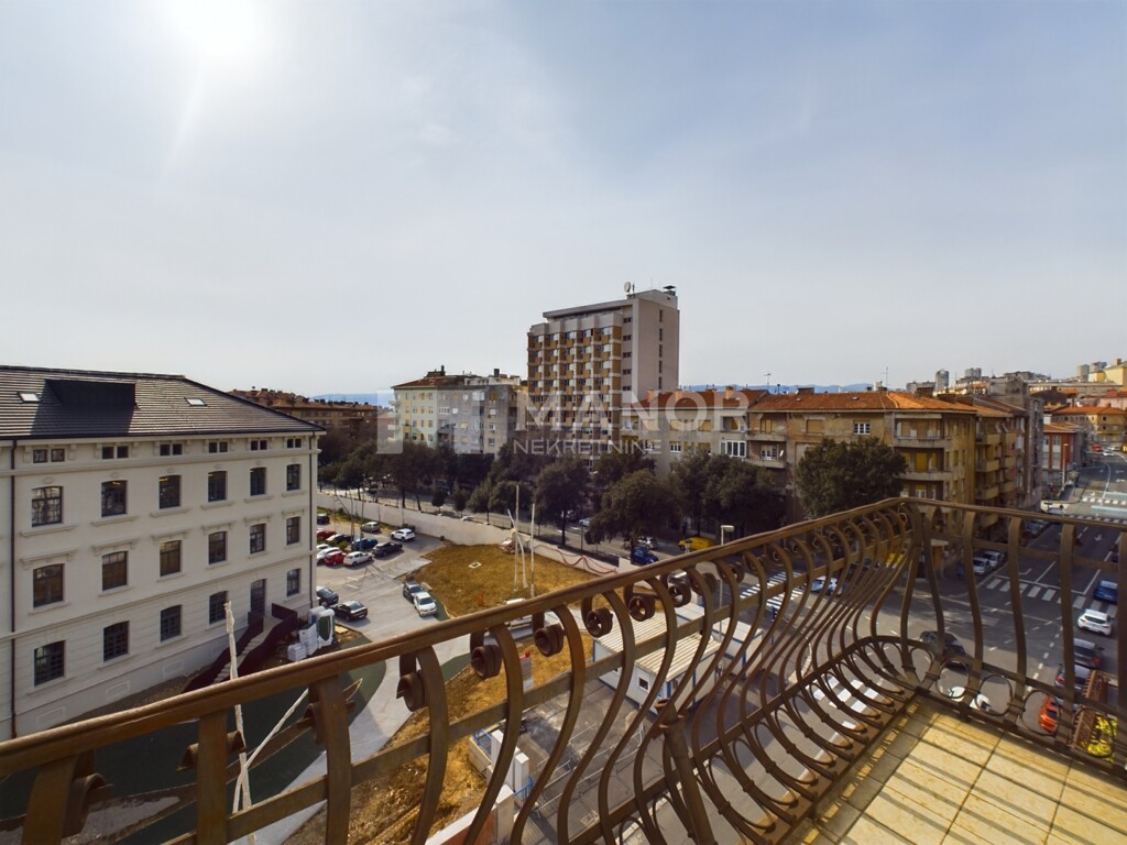 Image 6218205 - 4