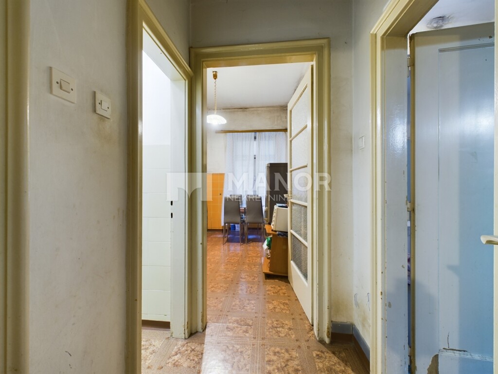 Image 6218208 - 8