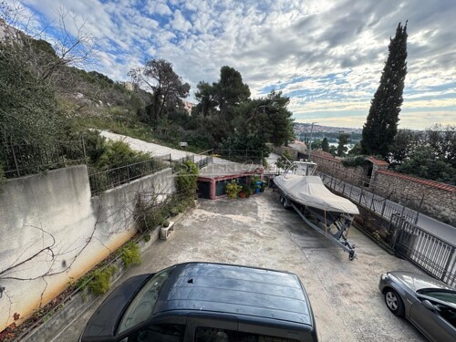 Thumbnail 6218233 - 24