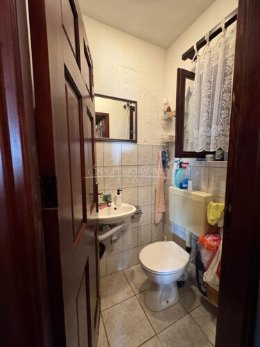 Thumbnail 6218233 - 12