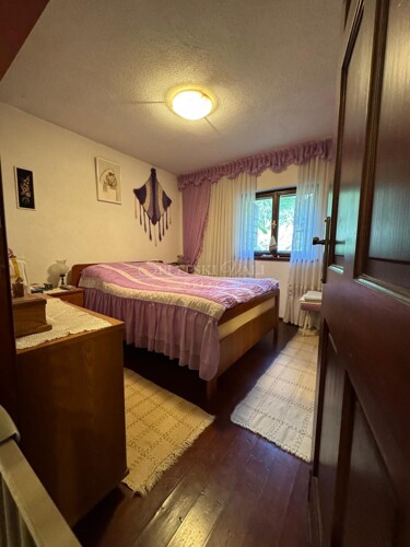 Thumbnail 6218233 - 9