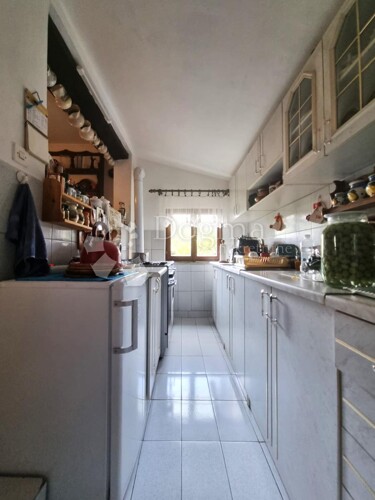 Thumbnail 6218661 - 5