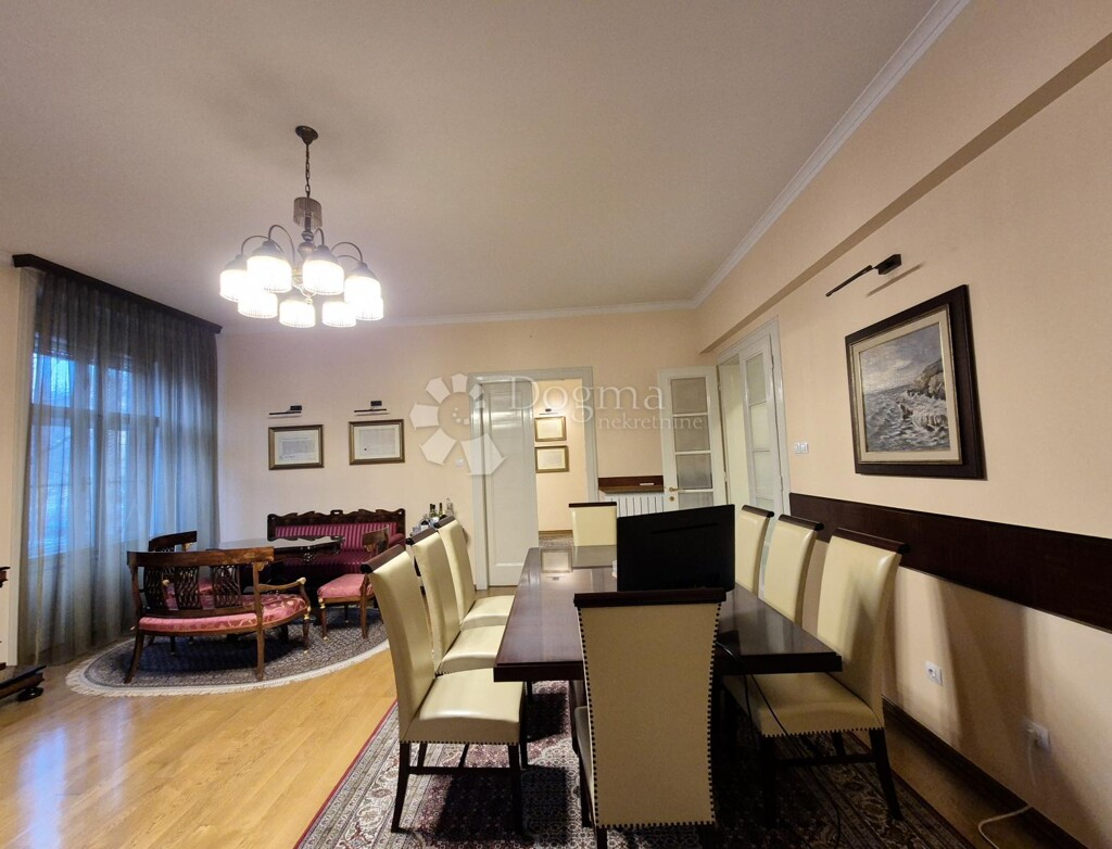 Image 6218666 - 2