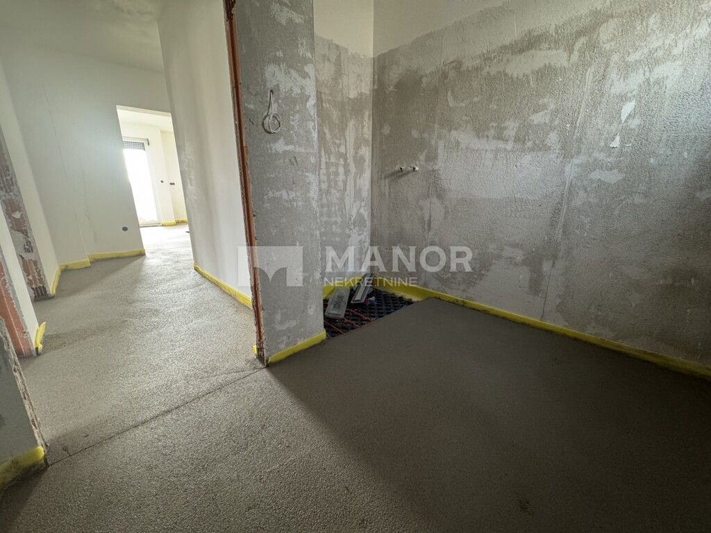 Image 6218846 - 7