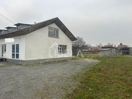 Thumbnail 6218887 - 7