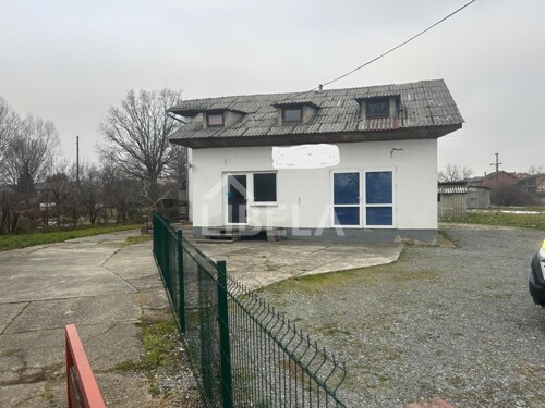 Ivanić Grad, centar, kuća na zemljištu od 5200 m2