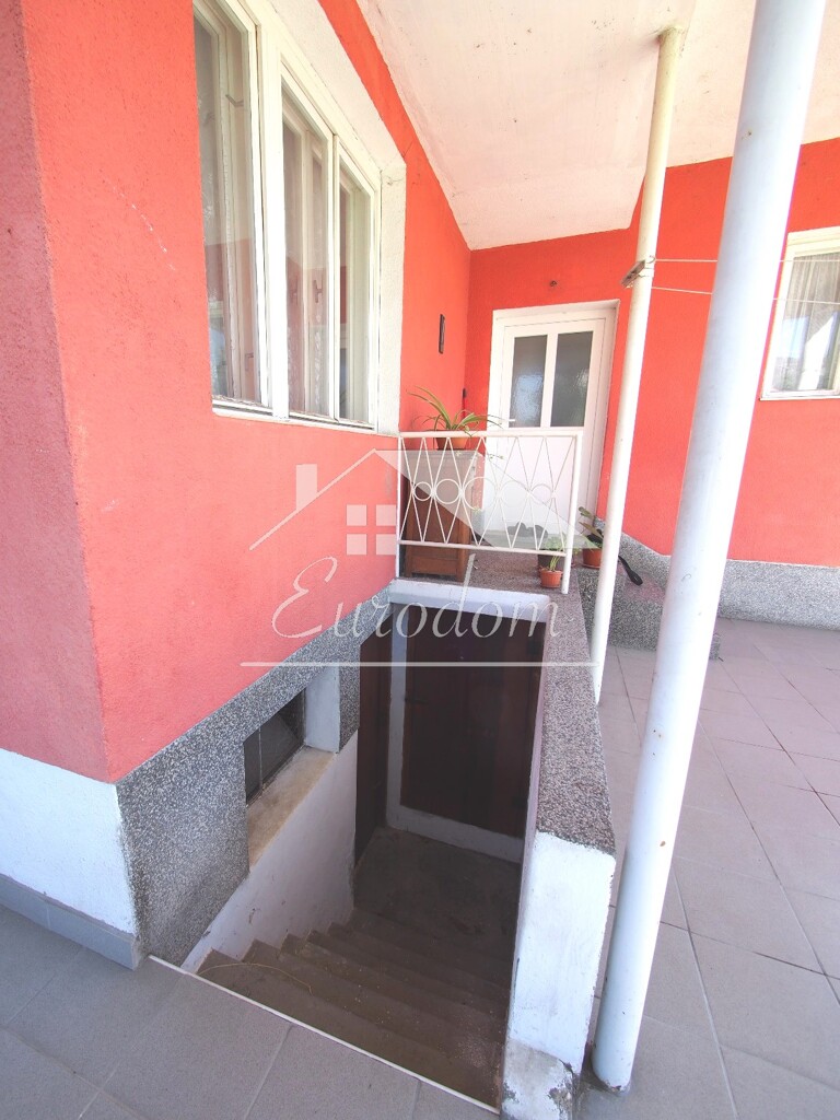 Image 6219145 - 11