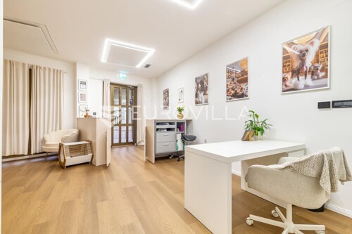 Zagreb, Maksimir, adaptiran dvoetažni ulični poslovni prostor / lokal 70 m2