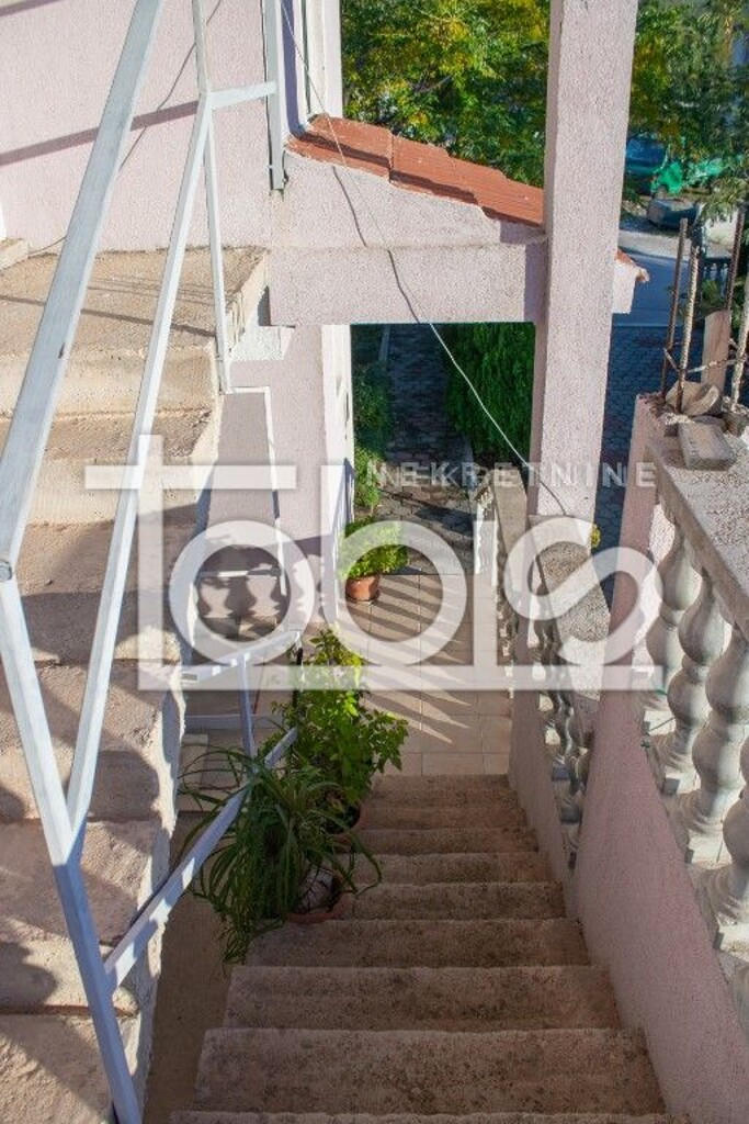 Image 6219270 - 6