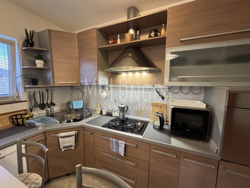 Thumbnail 6219406 - 3