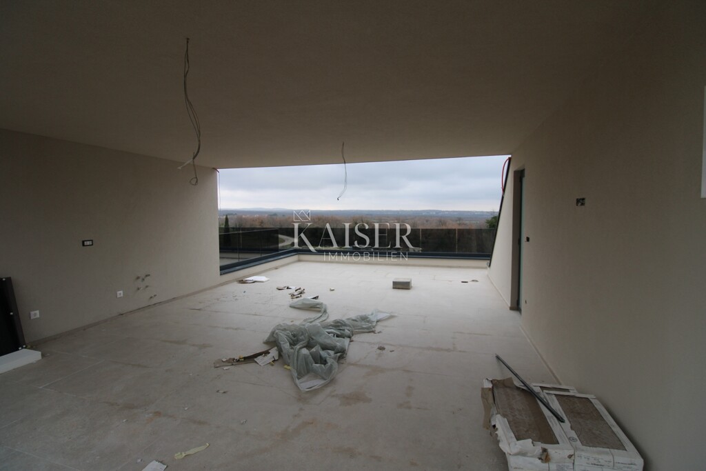 Image 6219433 - 15