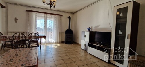 Kuća za smještaj 10 radnika u blizini Poreča