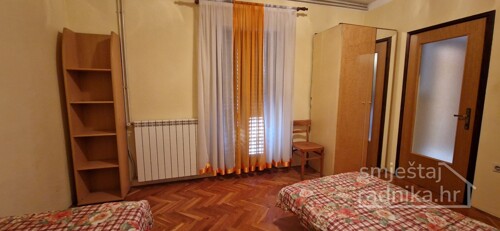 Thumbnail 6219486 - 12