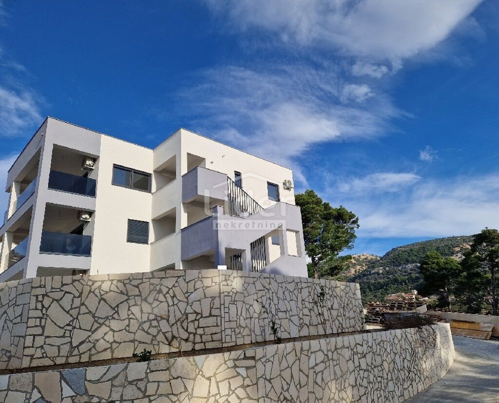 Image 6219744 - 21