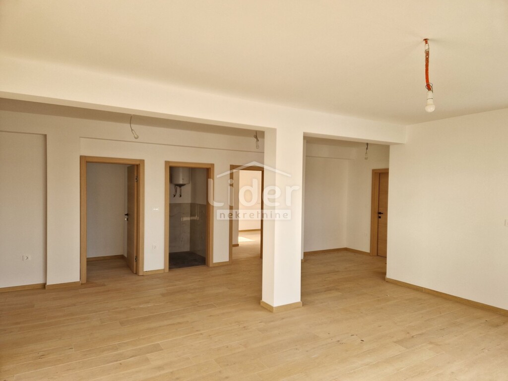 Image 6219744 - 4
