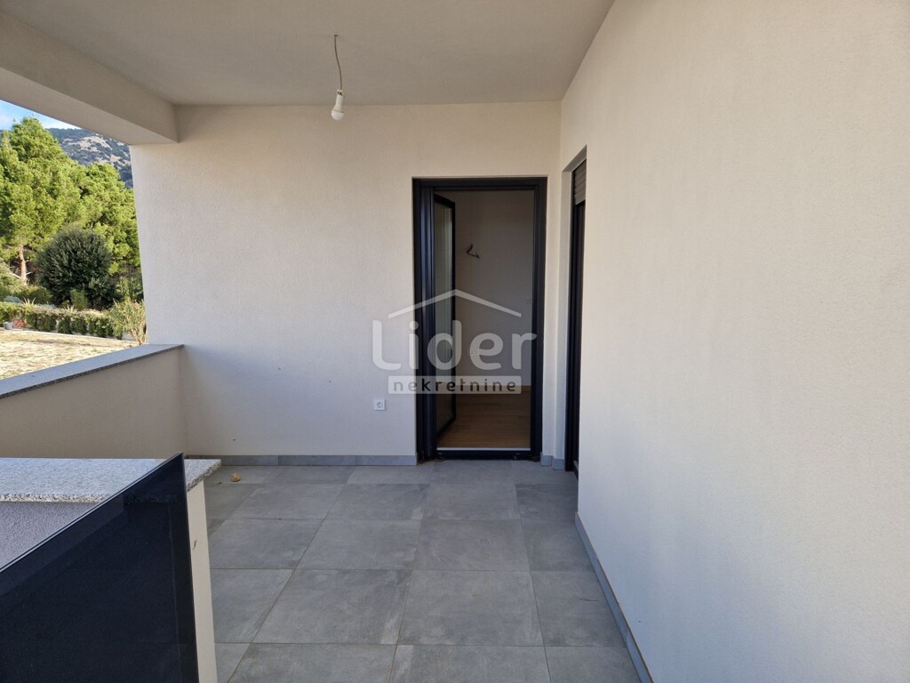 Image 6219744 - 15