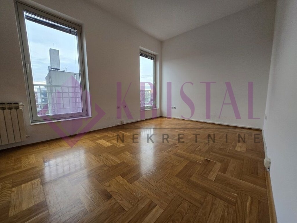 Image 6219884 - 5