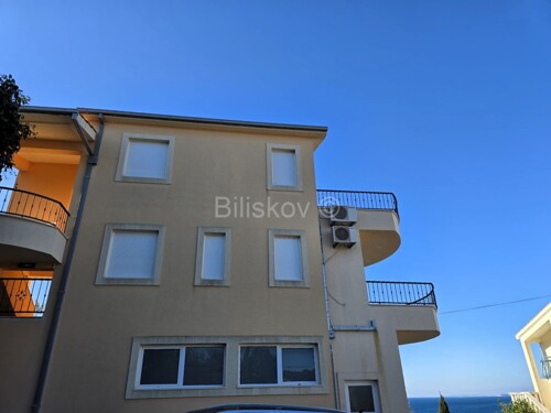 Apartmanska kuća, 255 m2