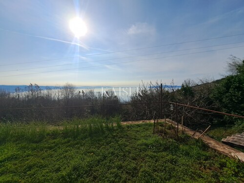 Matulji, Bregi- Kuća sa otvorenim pogledom na more