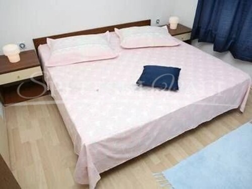 Thumbnail 6220019 - 10