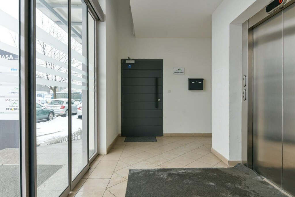 Image 6220198 - 2