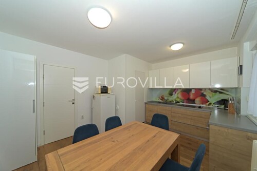 Osijek, Sjenjak-Drvljanik, Dvosoban stan u prizemlju, 56 m² REZERVIRANO