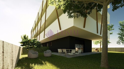 Thumbnail 6220571 - 5