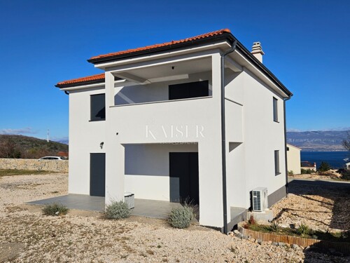 Krk, Vrbnik - samostojeća kuća 152m2, pogled more