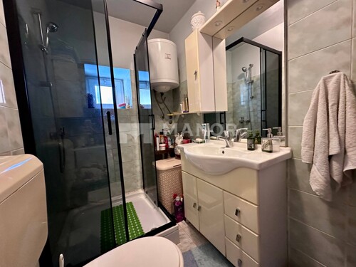 Thumbnail 6220671 - 8