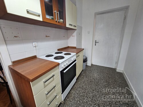 Thumbnail 6220761 - 5