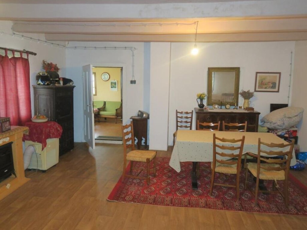 Image 6220776 - 6