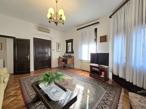Centar, 4S, 2.kat, 100 m2, najam