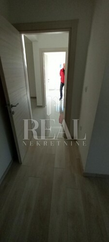 Thumbnail 6221040 - 23