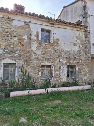 Kuća REZERVIRANO!!! Prodaje se kamena kuća, Draguć