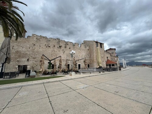 Thumbnail 6221088 - 7