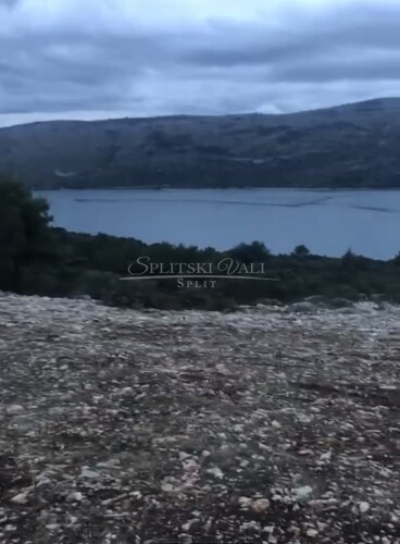 Thumbnail 6221092 - 3