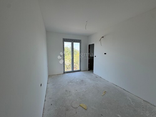 Thumbnail 6221272 - 8
