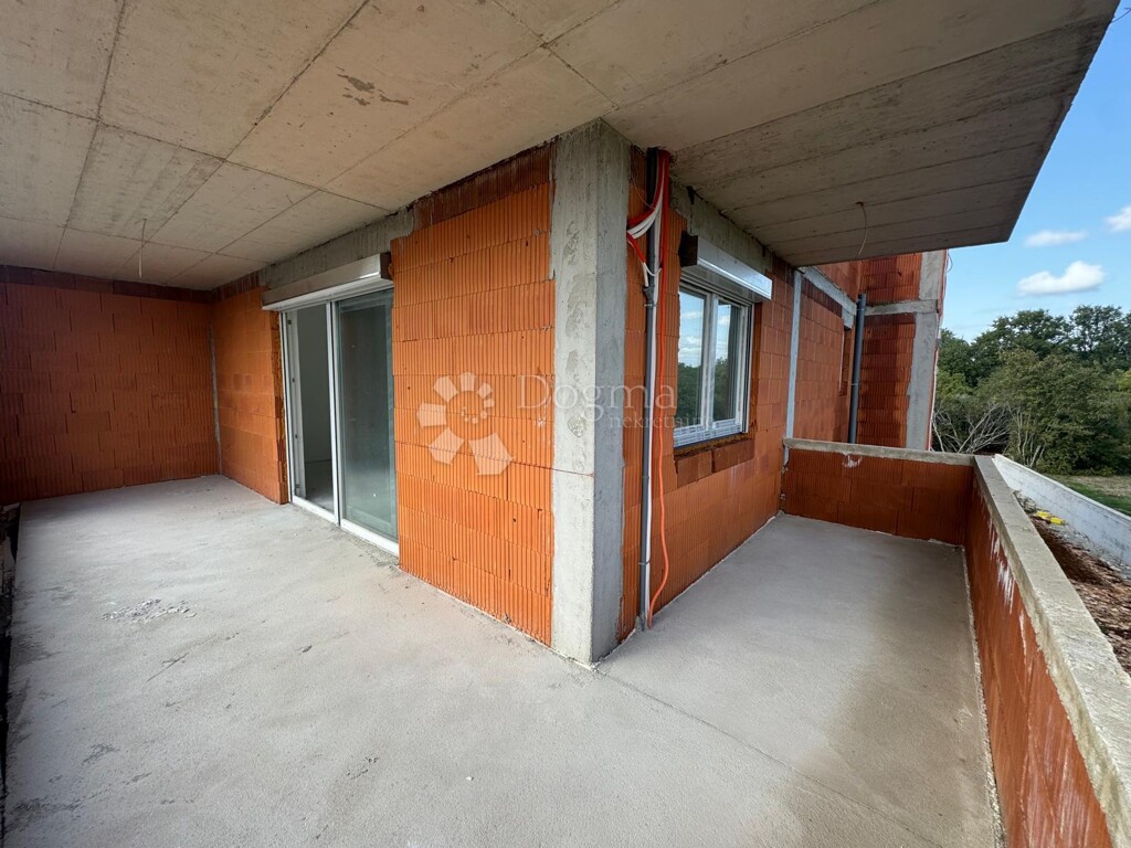 Image 6221276 - 8