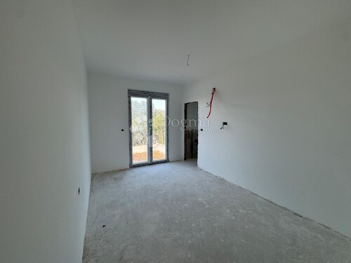 Thumbnail 6221278 - 10
