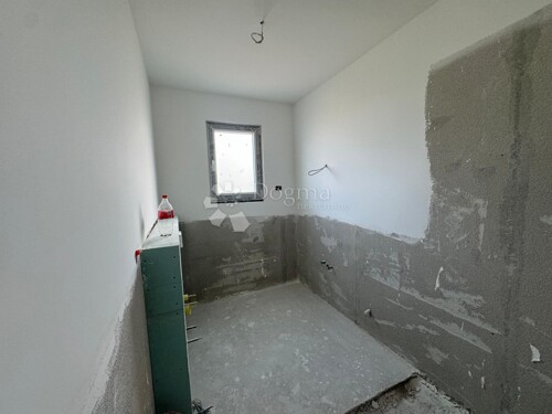 Thumbnail 6221279 - 8