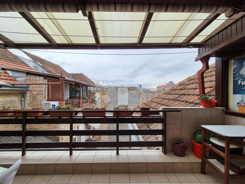 Image 6221287 - 3