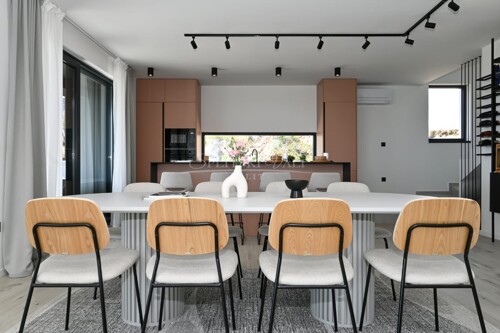 Thumbnail 6221374 - 15