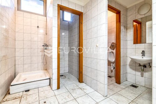 Zagreb, Špansko, prekrasan poslovni prostor u novogradnji – 170 m²