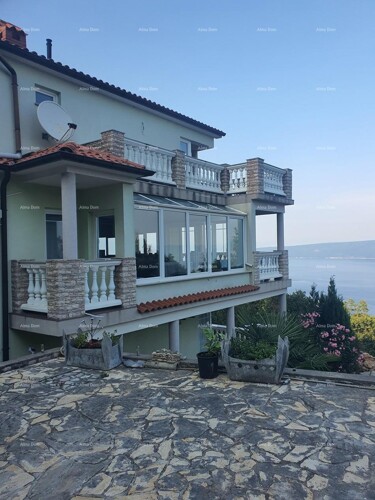 Kuća Apartmanska kuća s pogledom na more