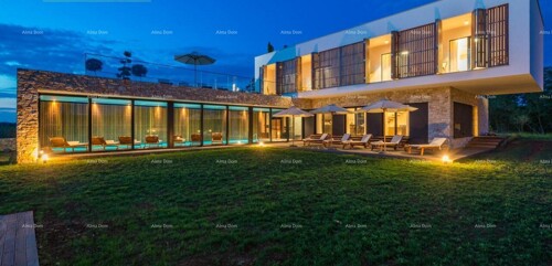 Kuća Prodaje se moderna vila, blizu Poreča